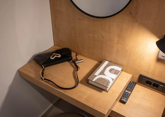 דירה Pantheon Moralis נאפפליו